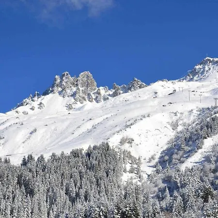 Cimes 2 B17 Apartment